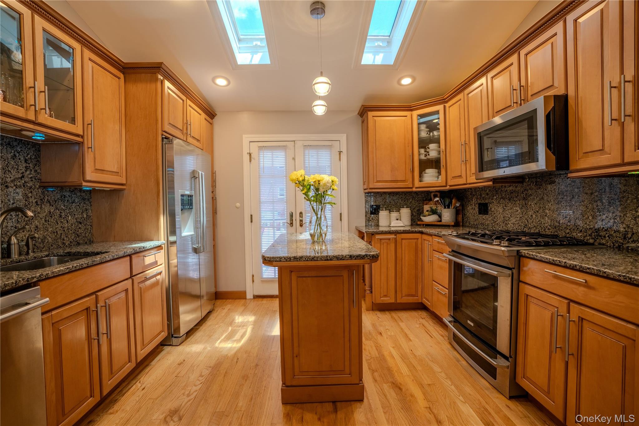 Photo 7 of this property