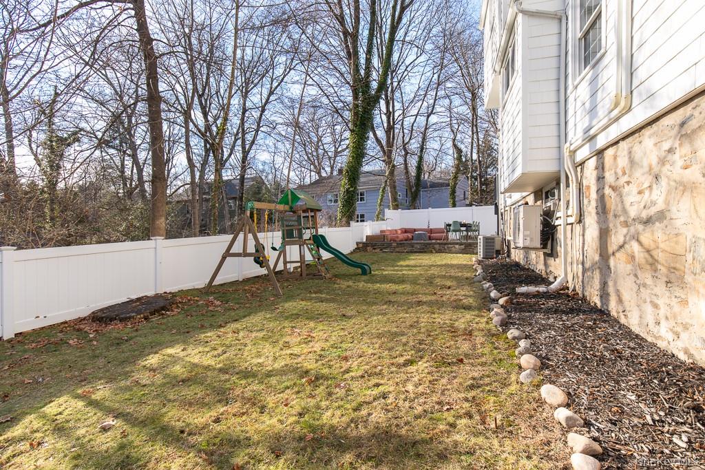 Photo 31 of this property