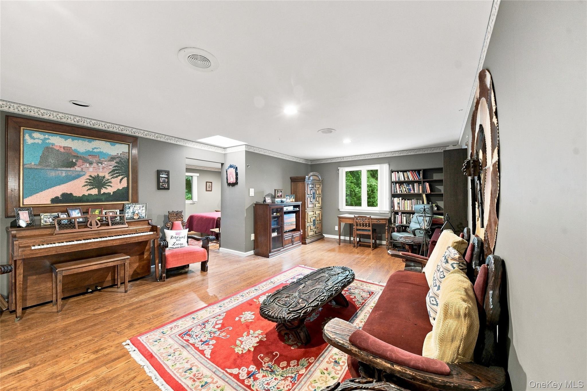 Photo 9 of this property