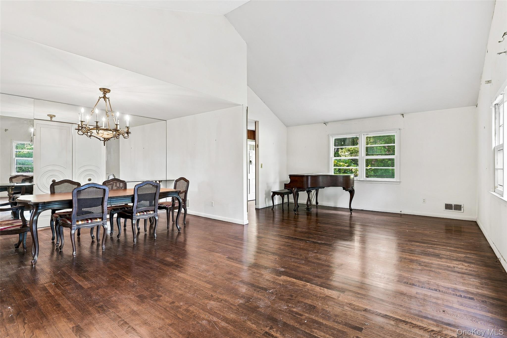 Photo 5 of this property