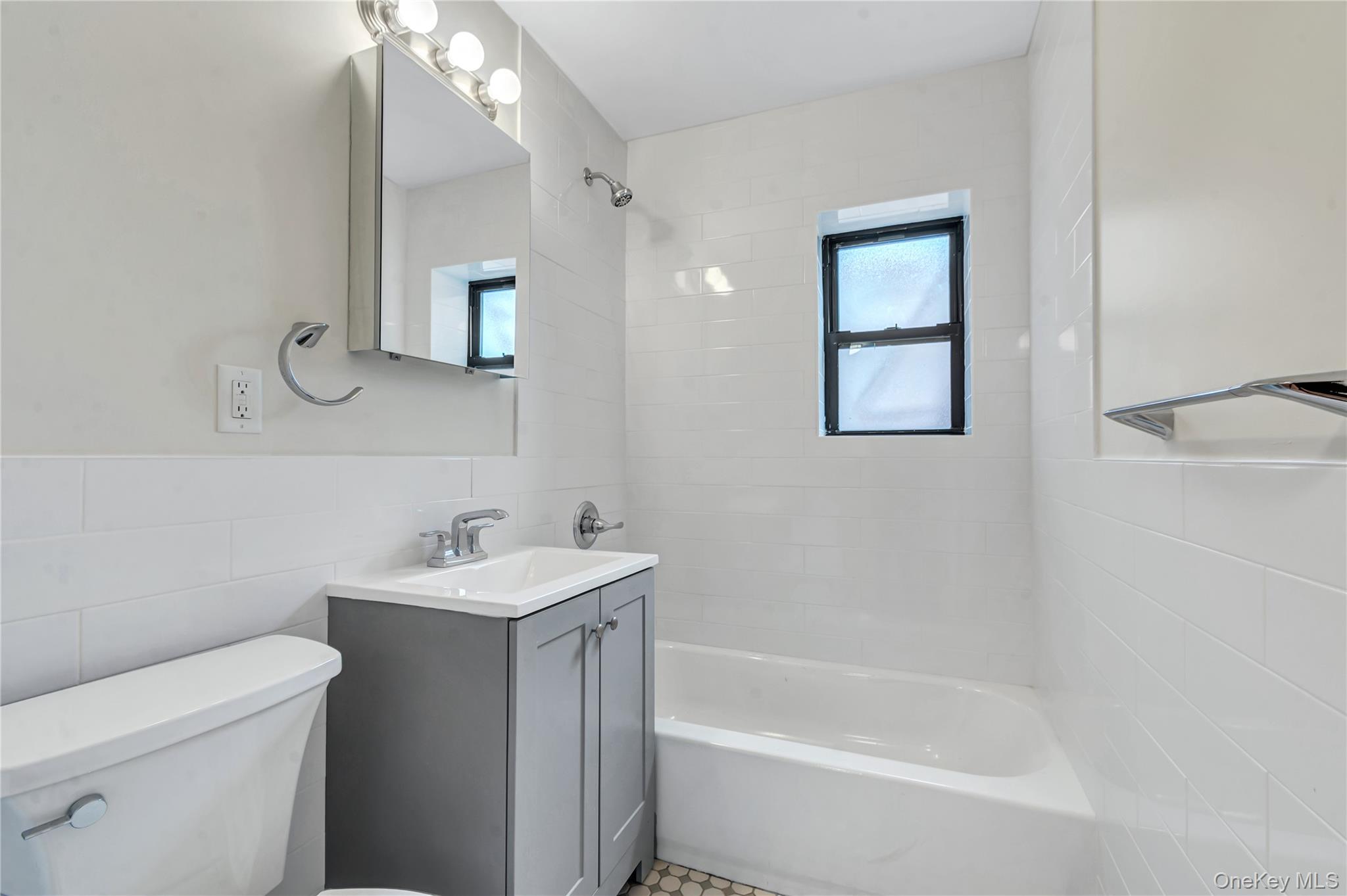 Photo 7 of this property