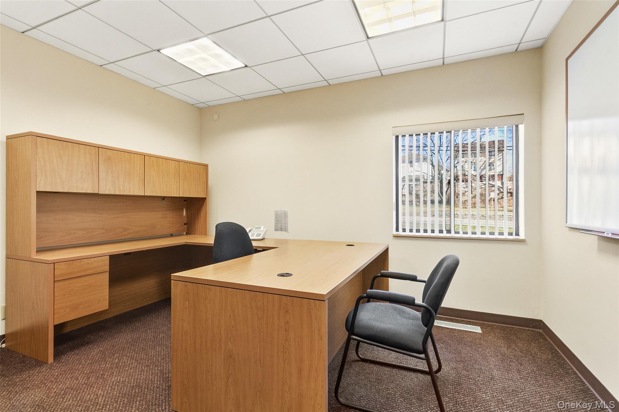Flexible commercial office space for lease. Multiple office combinatio...