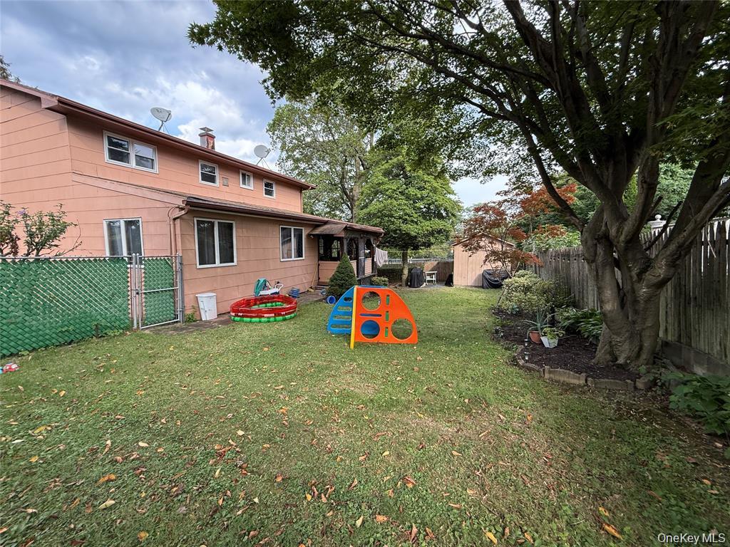 Photo 3 of this property