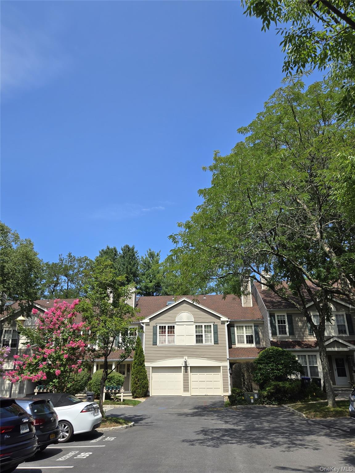 Photo 3 of this property