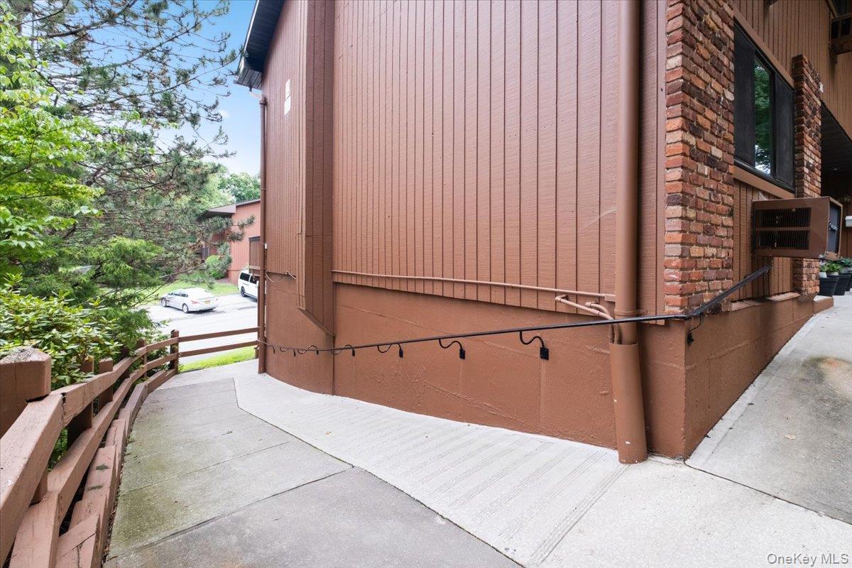 Photo 4 of this property