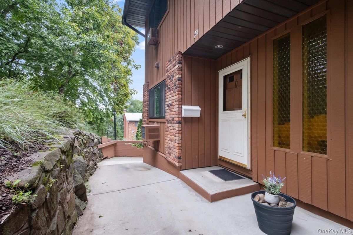 Photo 3 of this property
