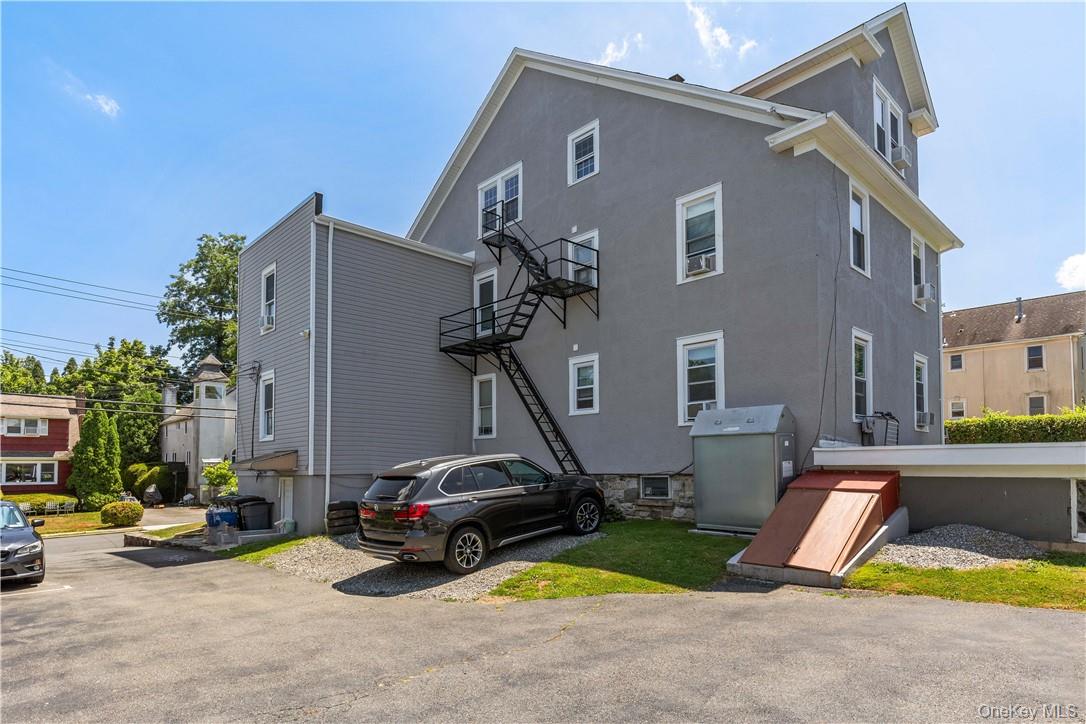 Photo 6 of this property