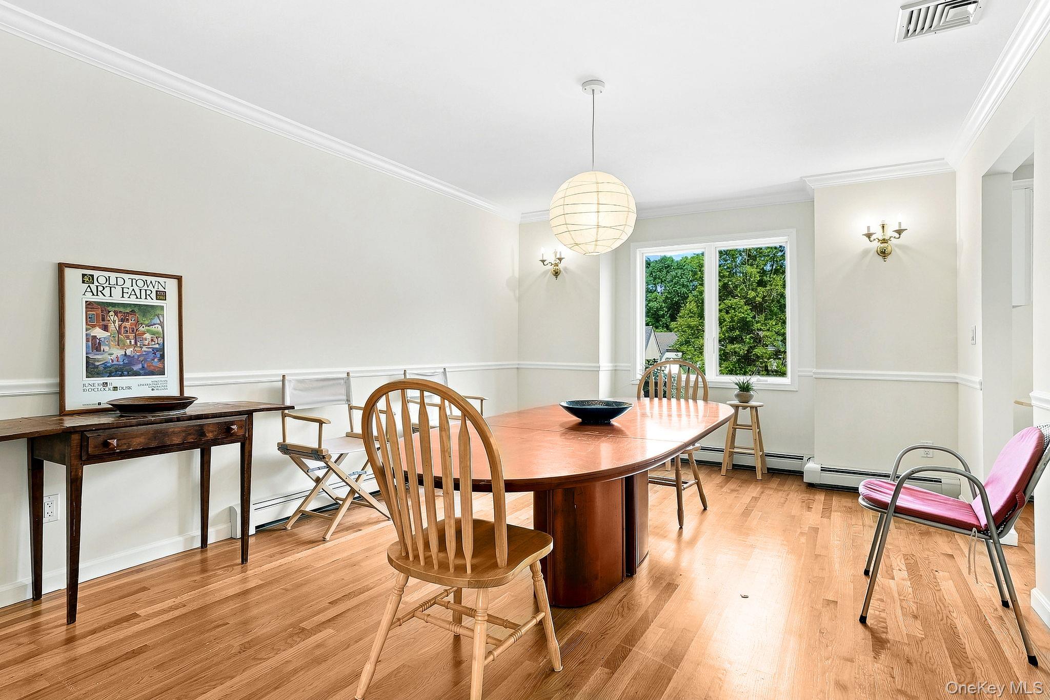 Photo 7 of this property