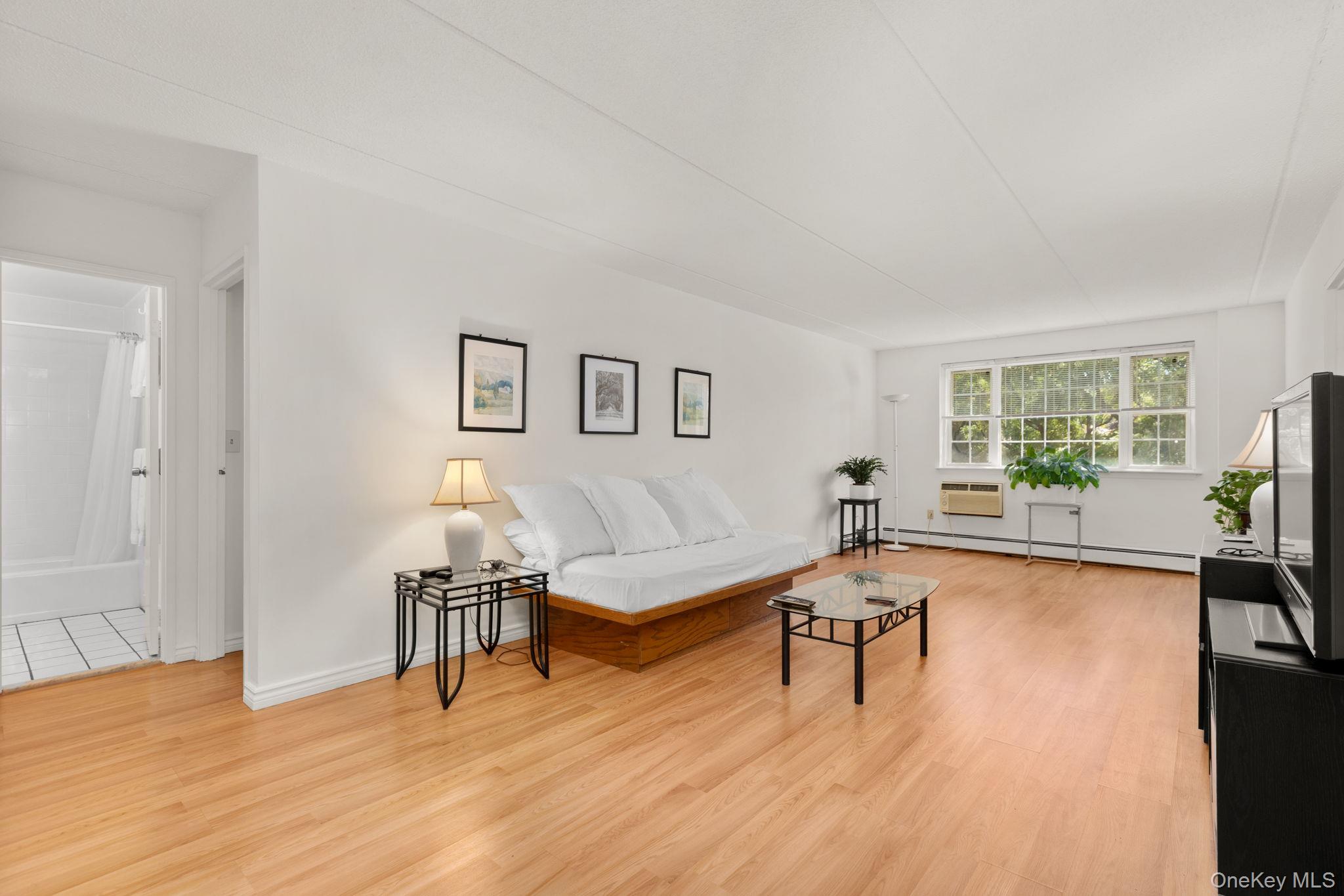 Photo 7 of this property