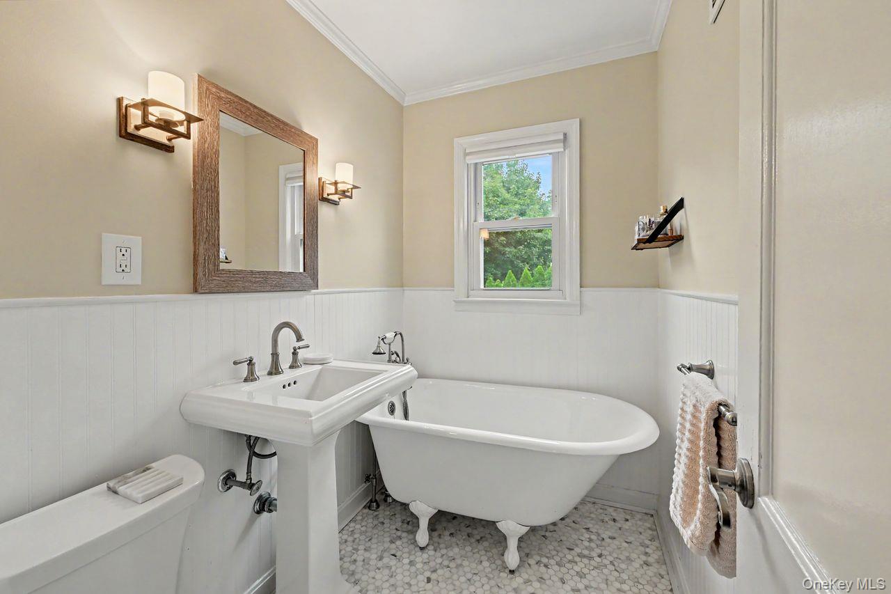 Photo 18 of this property