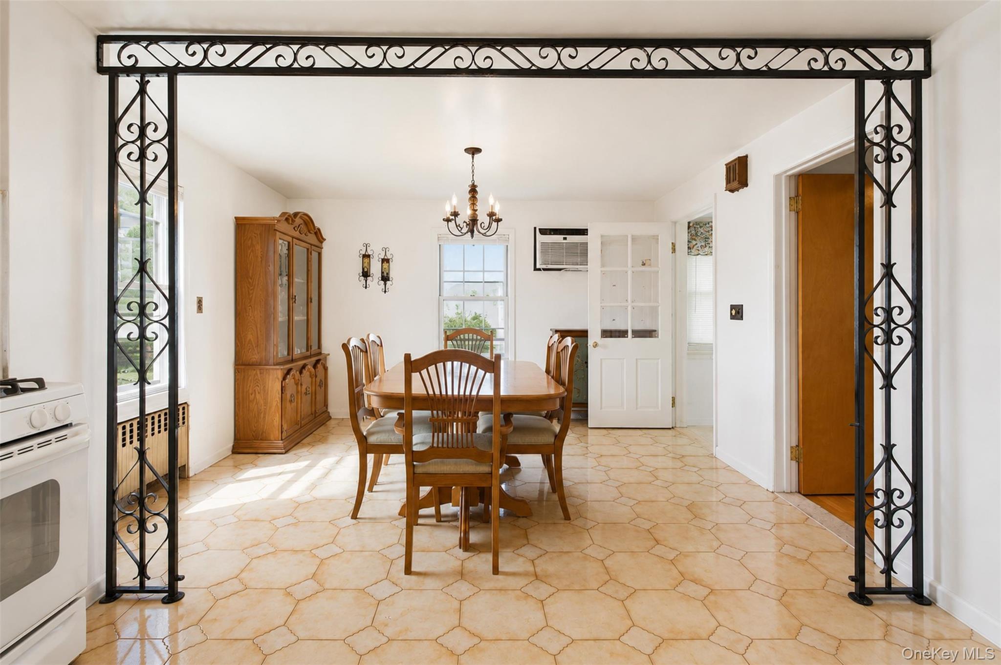 Photo 4 of this property