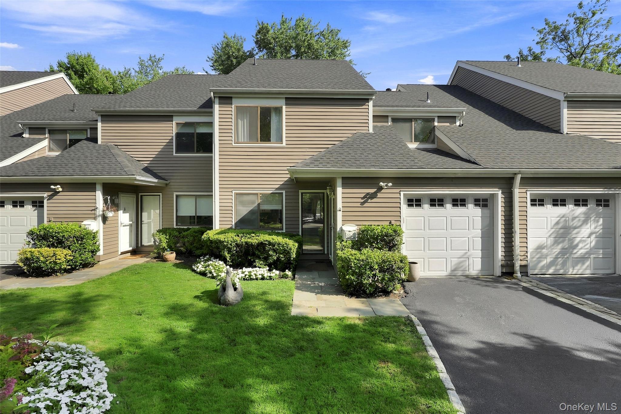 Welcome to 50 Pondview, a chic, fully renovated and fully furnished Ry...