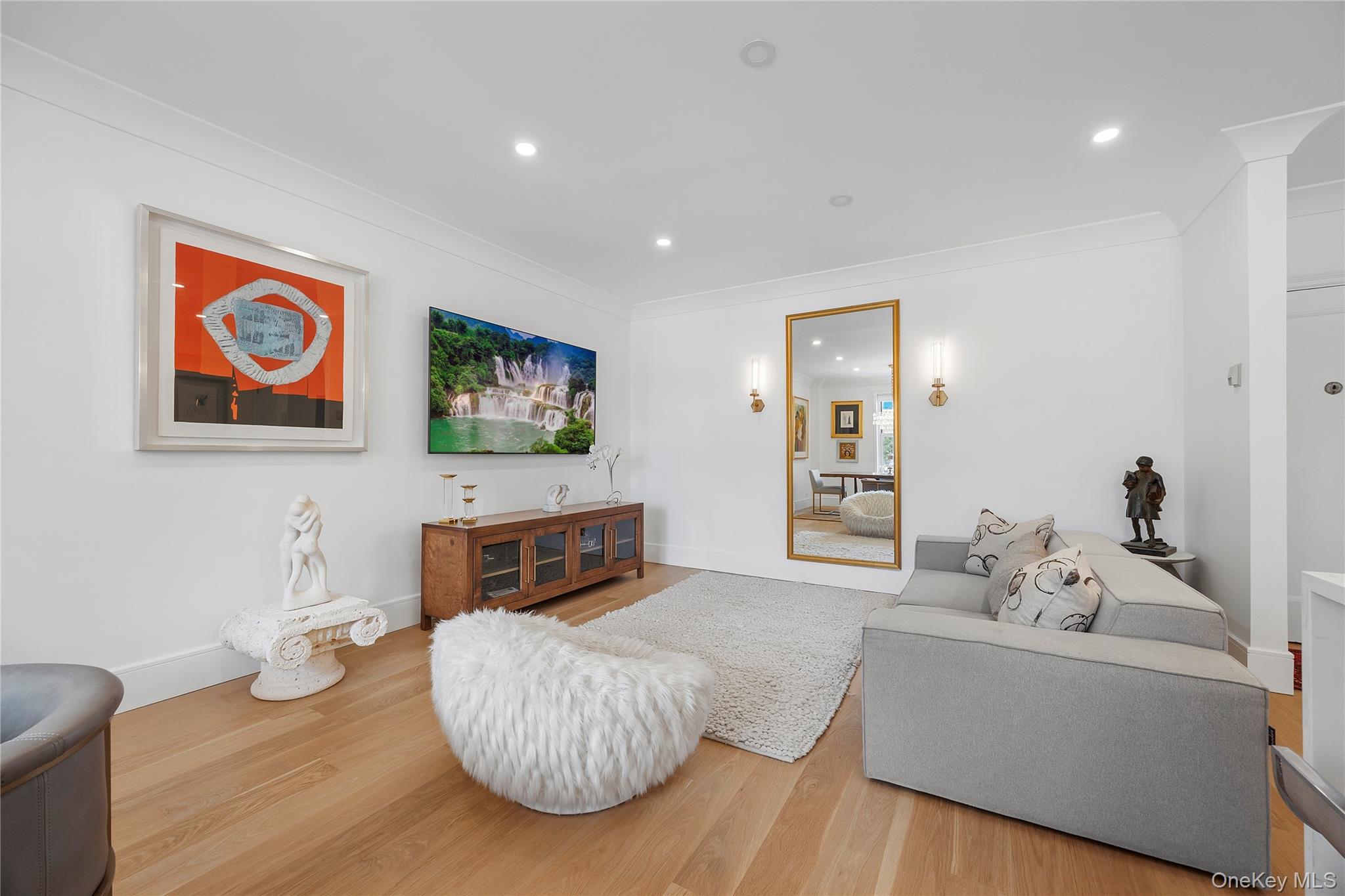 Photo 9 of this property