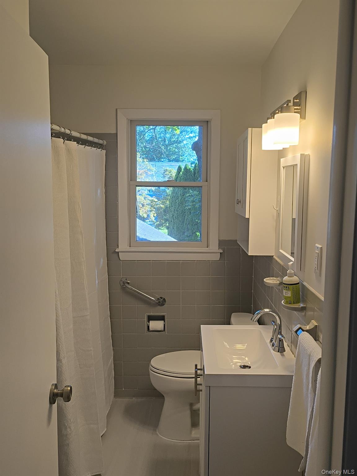 Photo 13 of this property