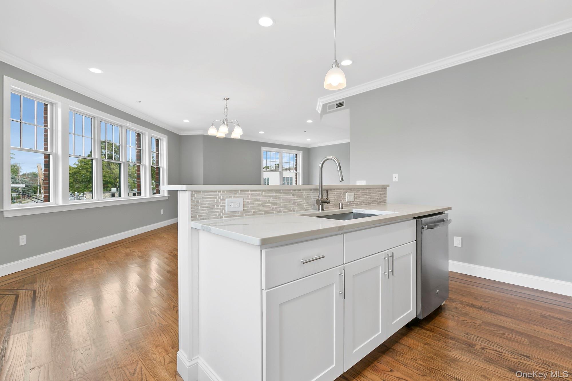 Photo 4 of this property