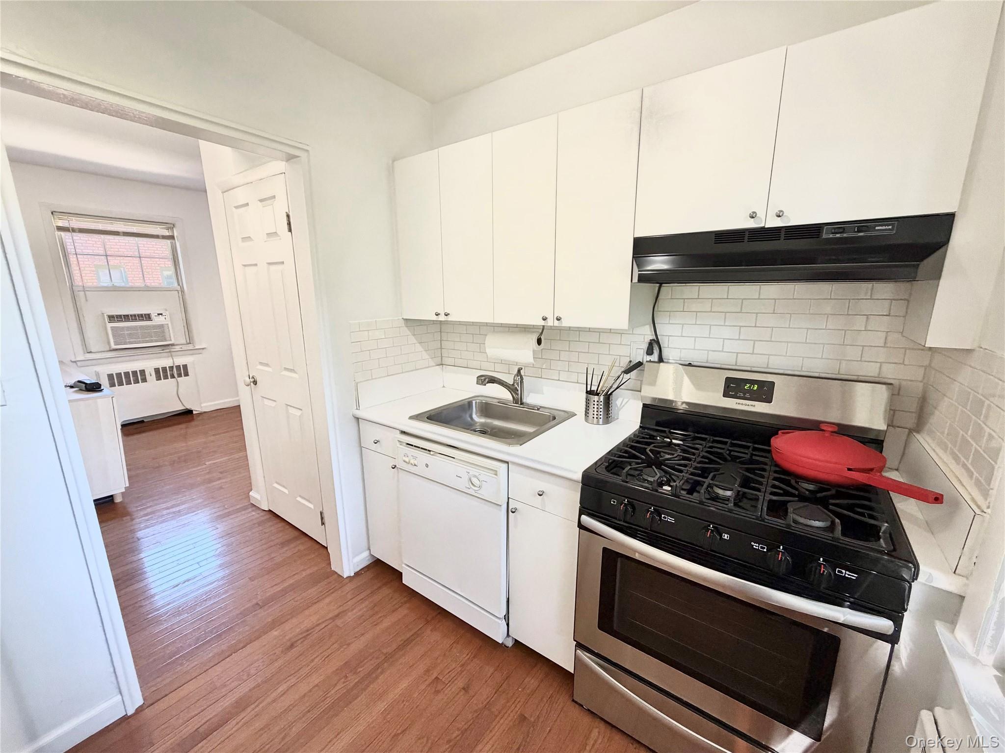 Photo 11 of this property