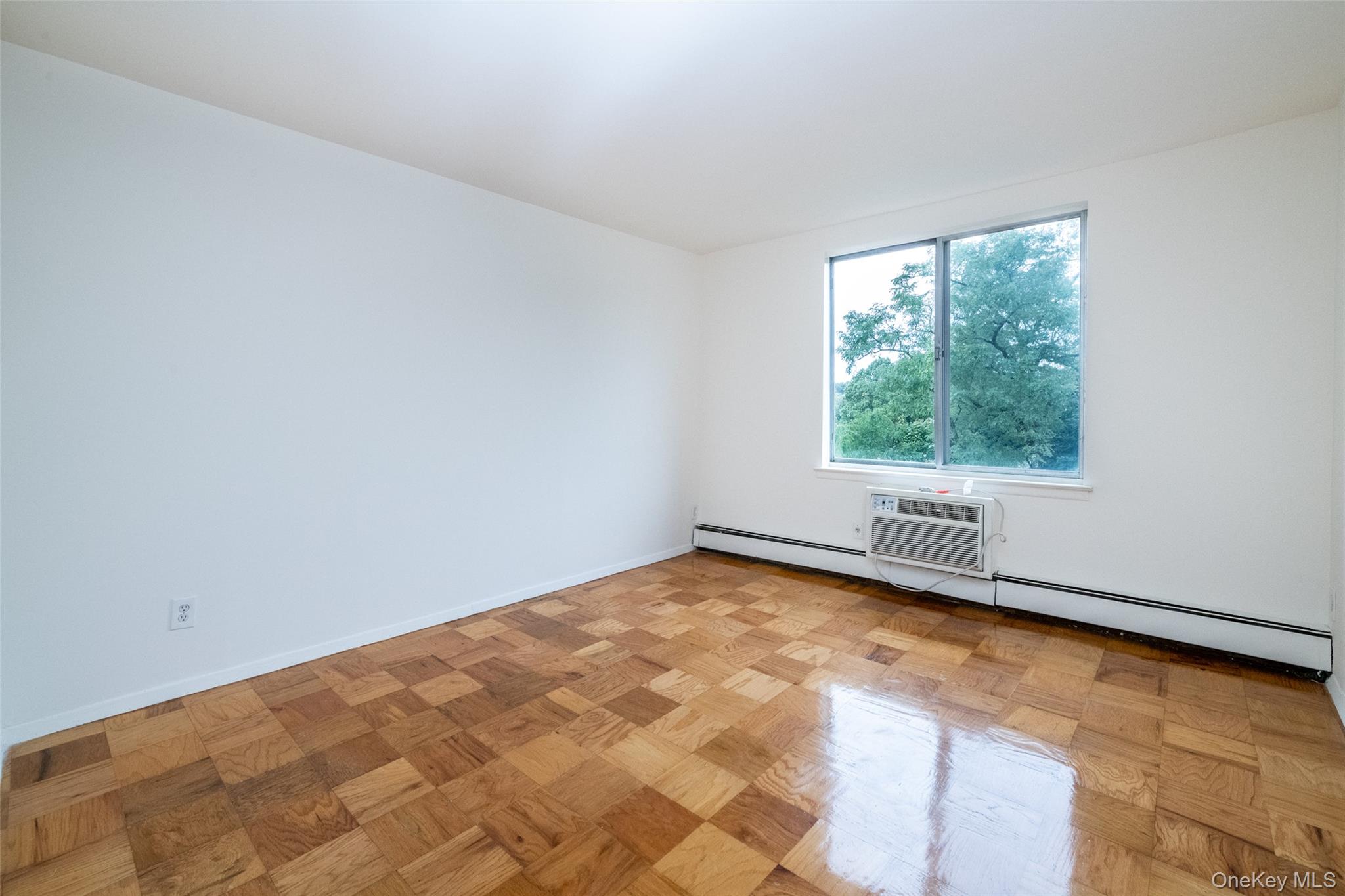 Photo 7 of this property