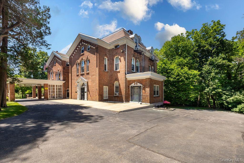 Photo 3 of this property