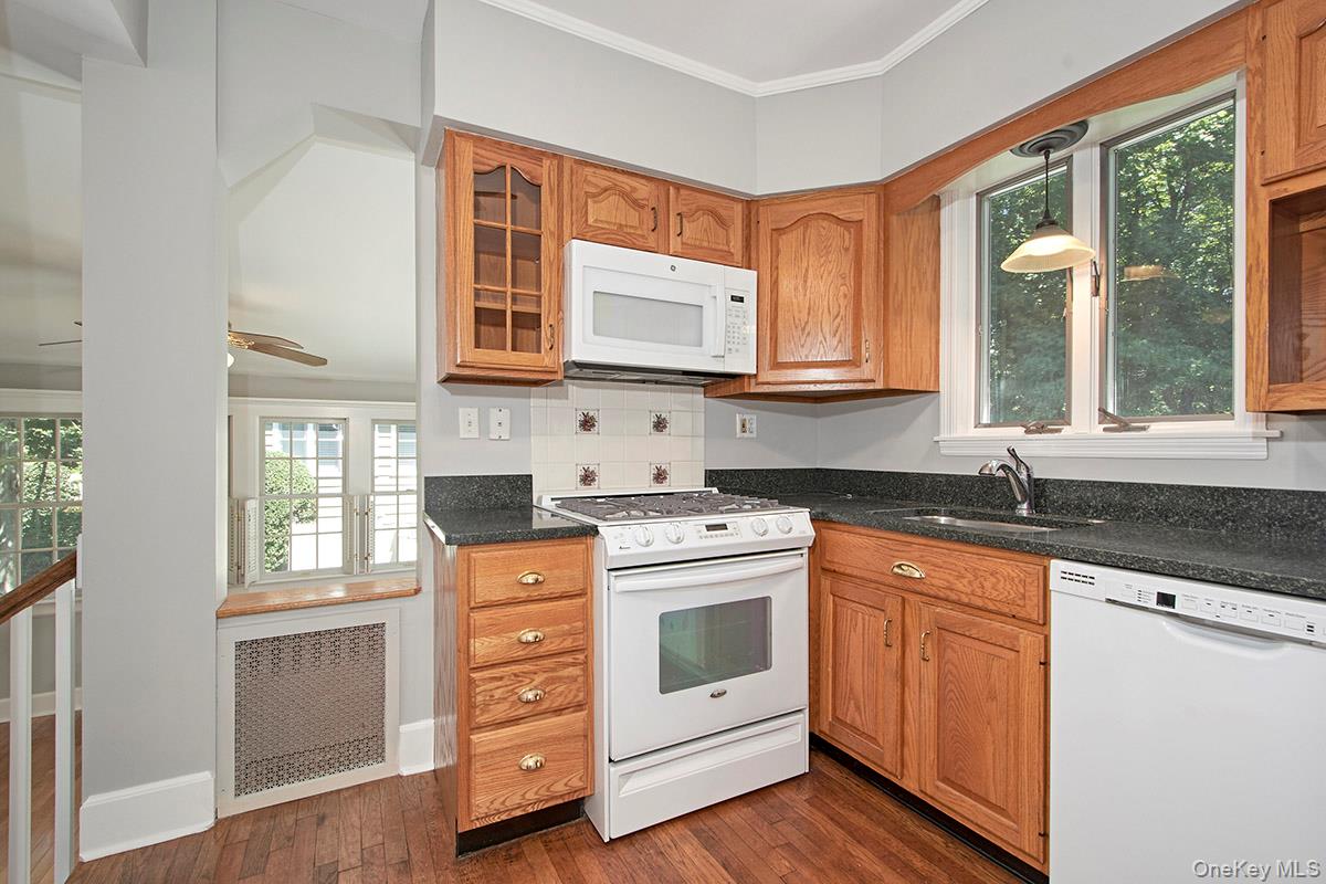 Photo 9 of this property