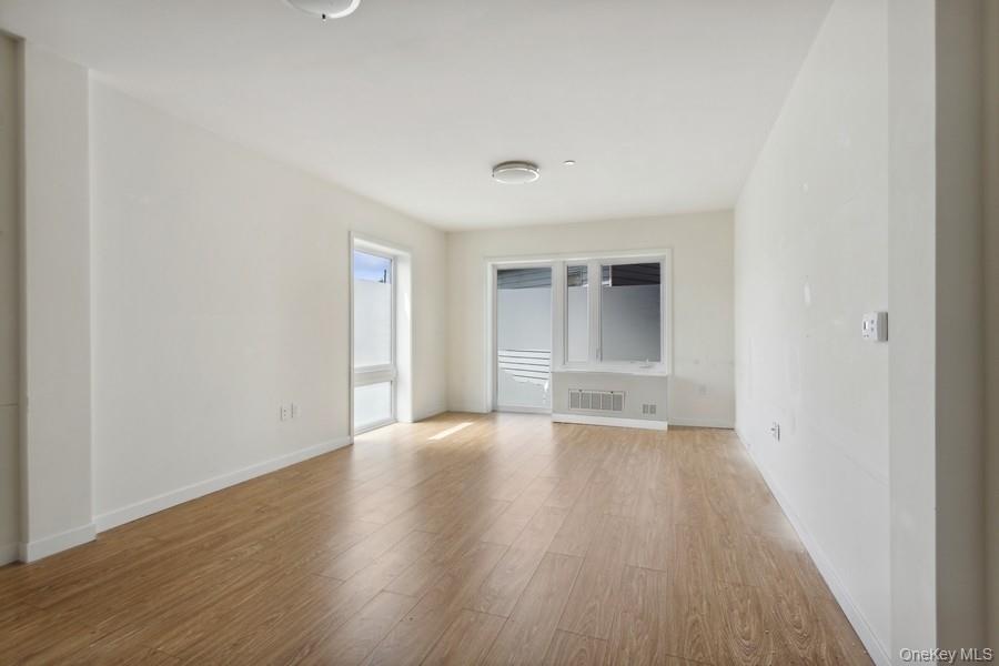 Photo 4 of this property