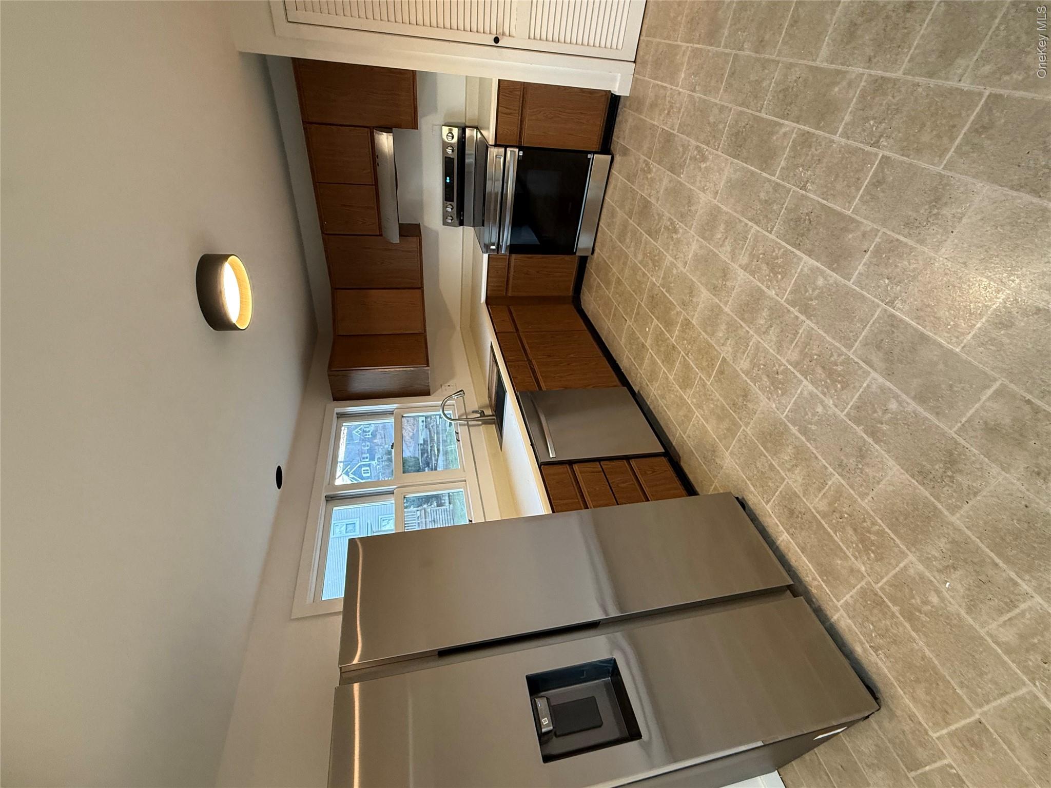 Photo 6 of this property