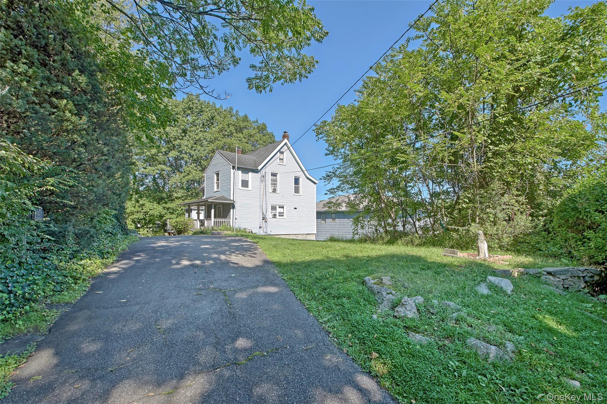 Photo 3 of this property