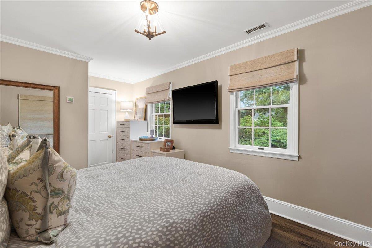 Photo 10 of this property
