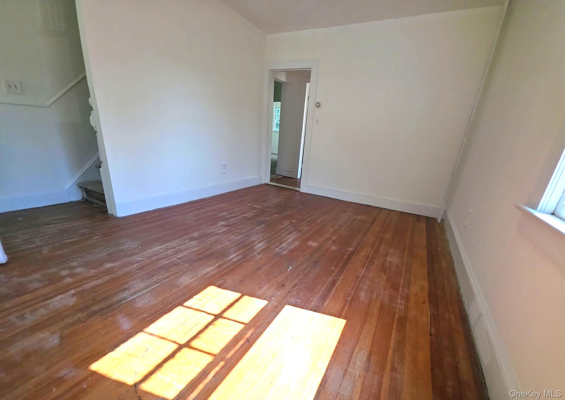 Photo 4 of this property