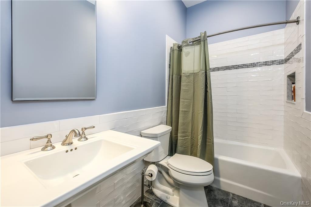 Photo 6 of this property