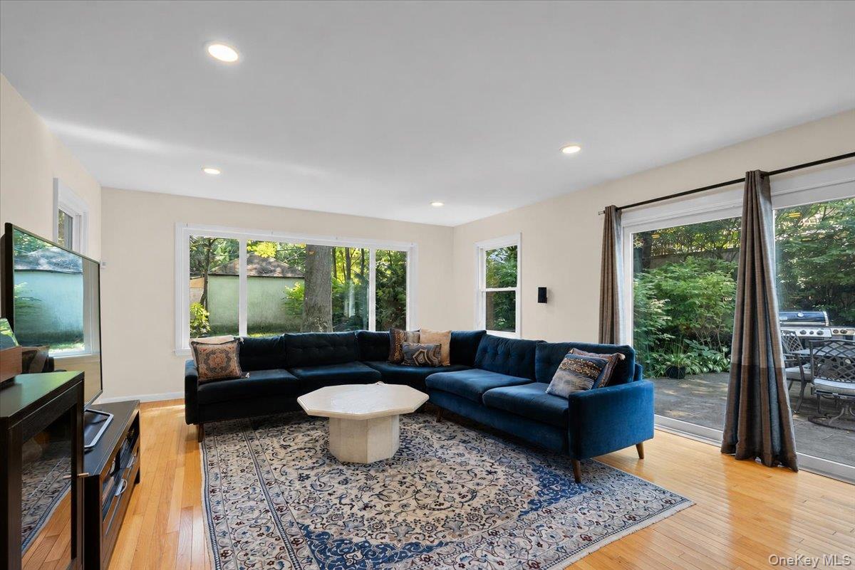 Photo 11 of this property
