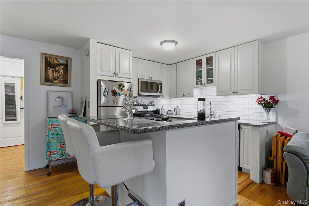 Photo 7 of this property