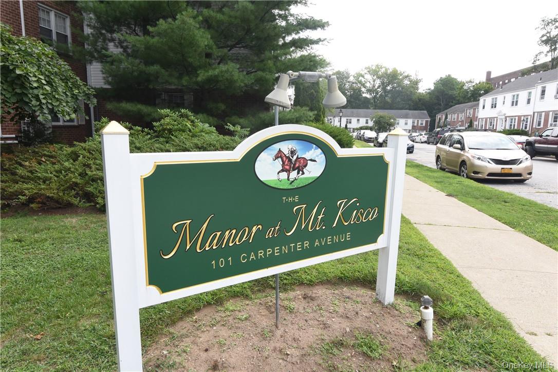 Three bedroom unit in The Manor coop.  Sponsor unit, no board approval...