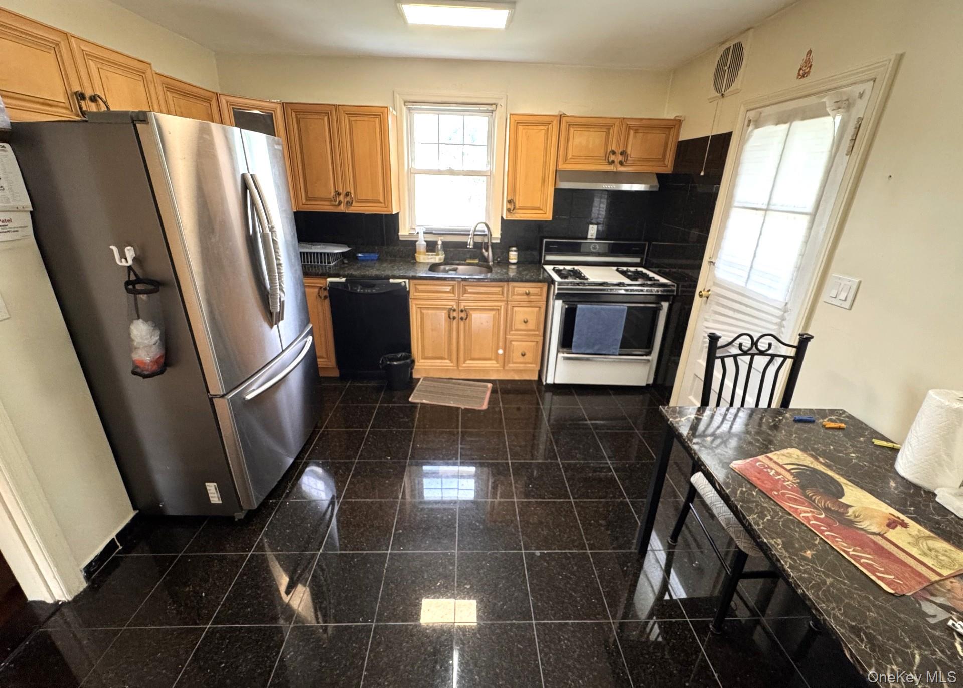 Photo 6 of this property