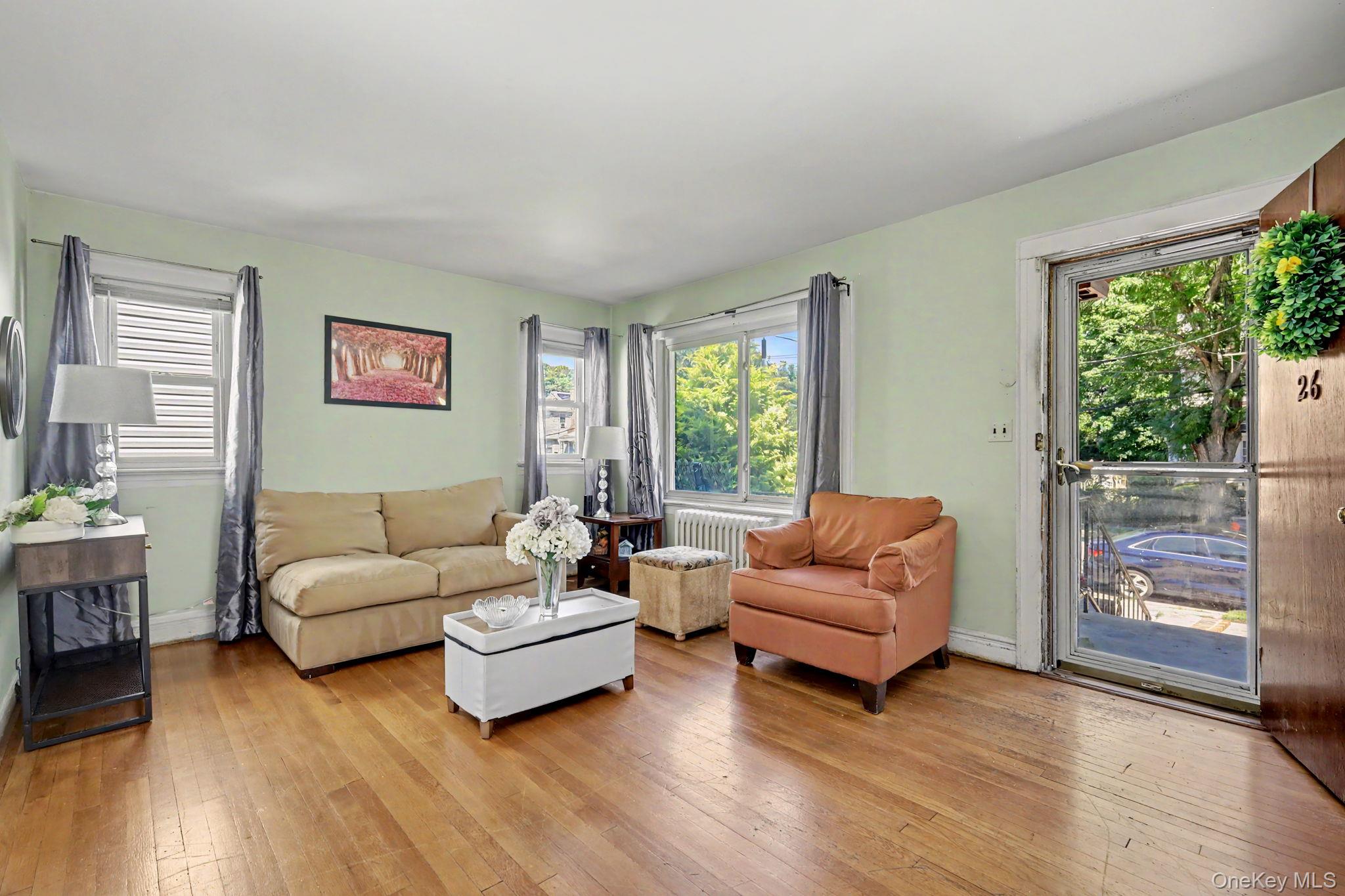 Photo 4 of this property