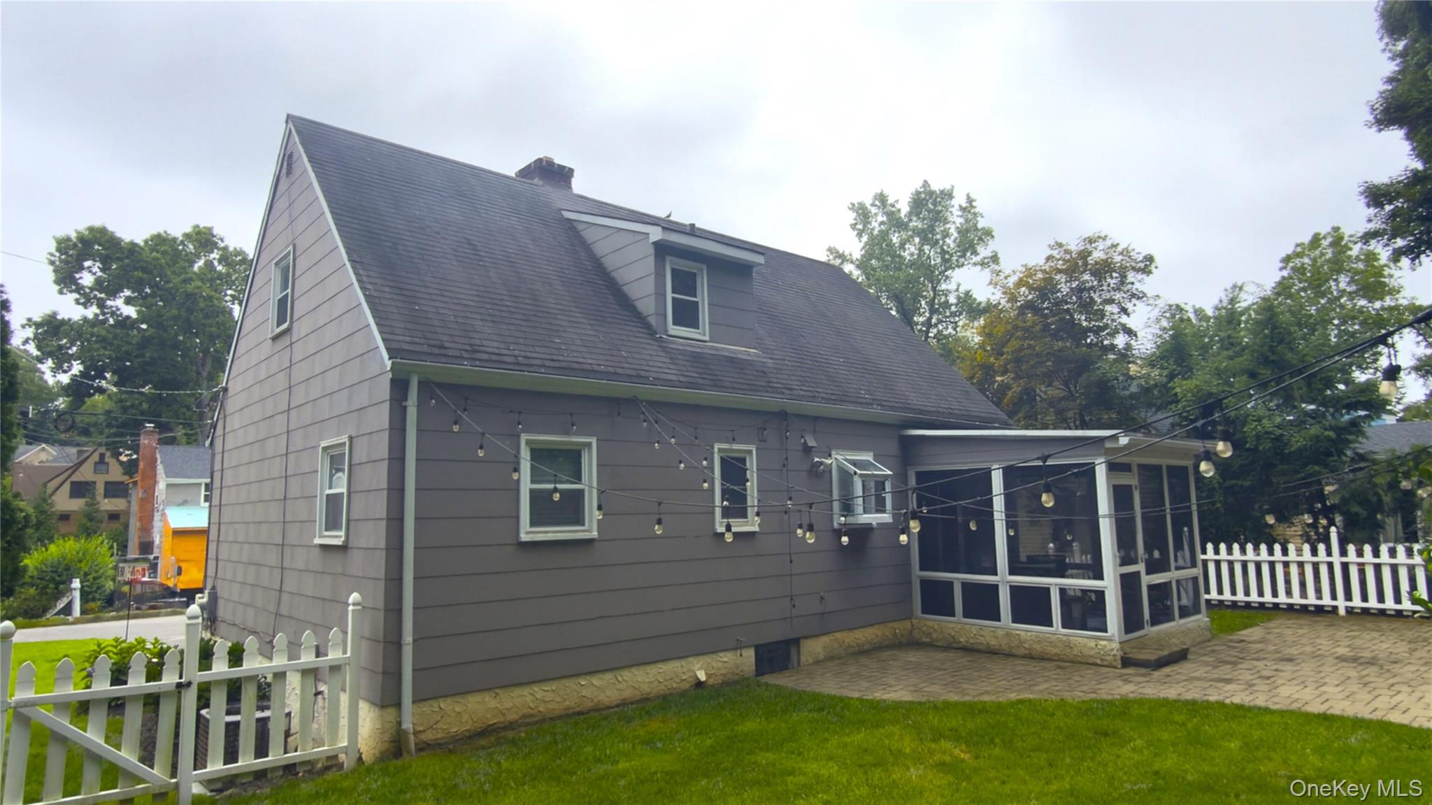 Photo 33 of this property