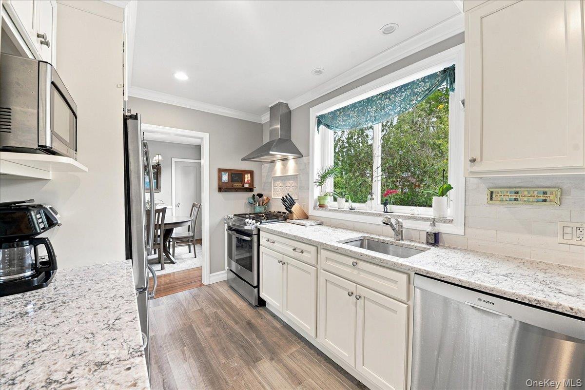 Photo 9 of this property