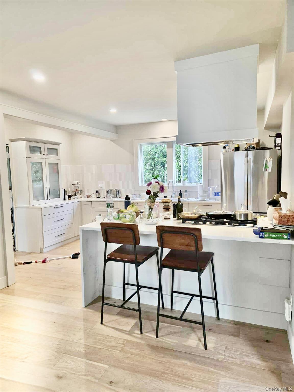 Wonderful first-floor apartment featuring 2 Bedrooms plus bonus room,...