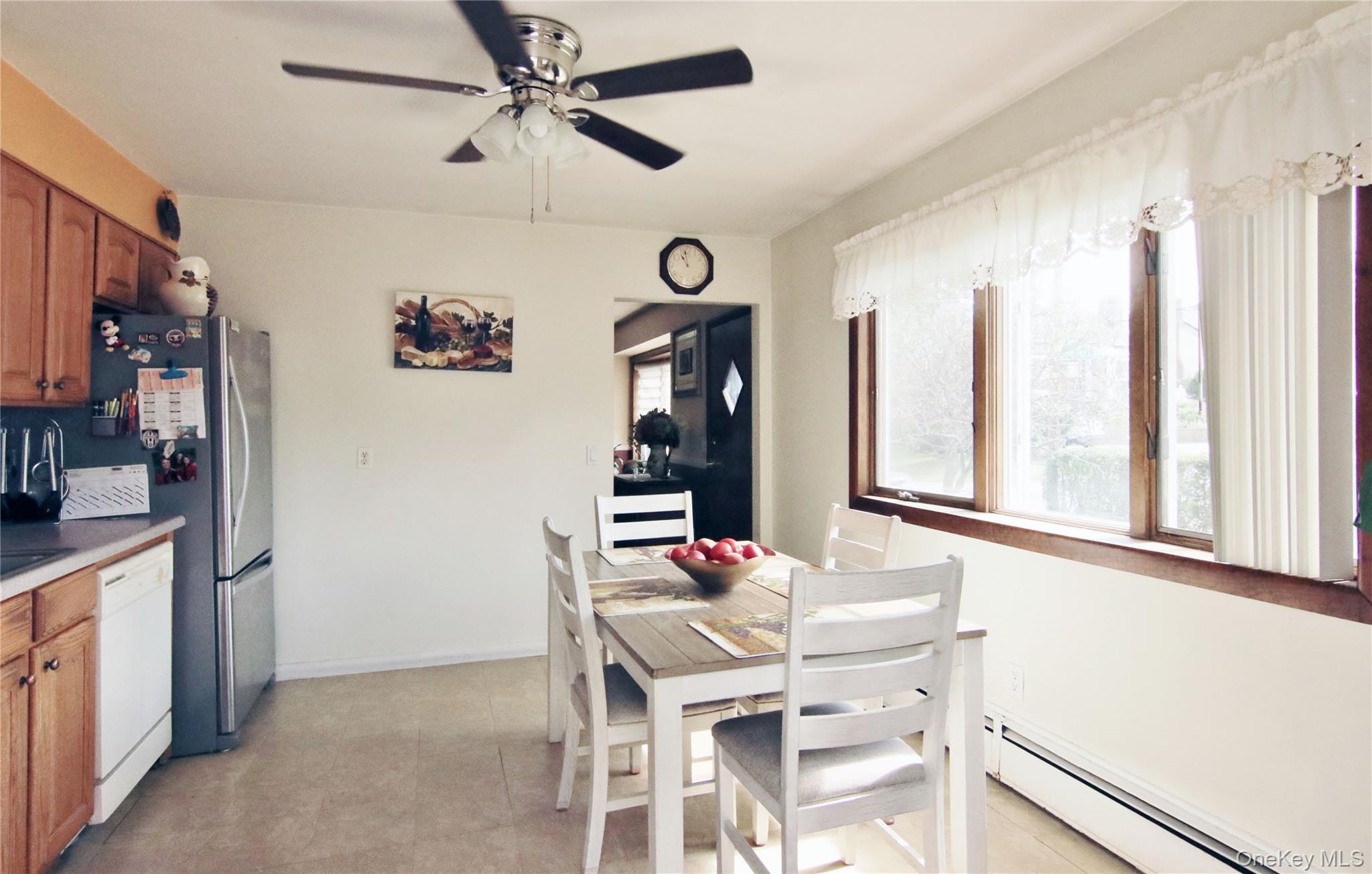Photo 4 of this property