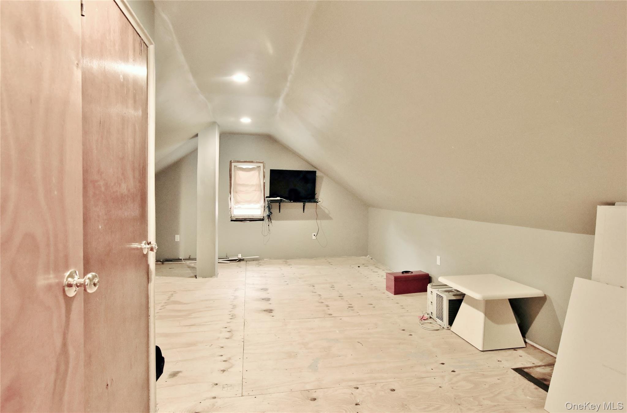 Photo 14 of this property