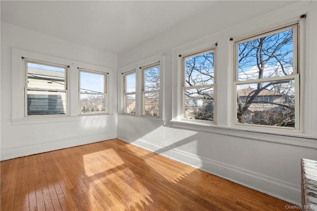 Photo 4 of this property