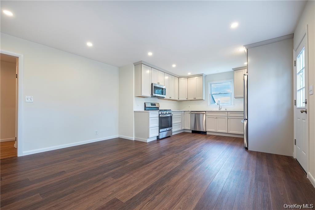Photo 9 of this property