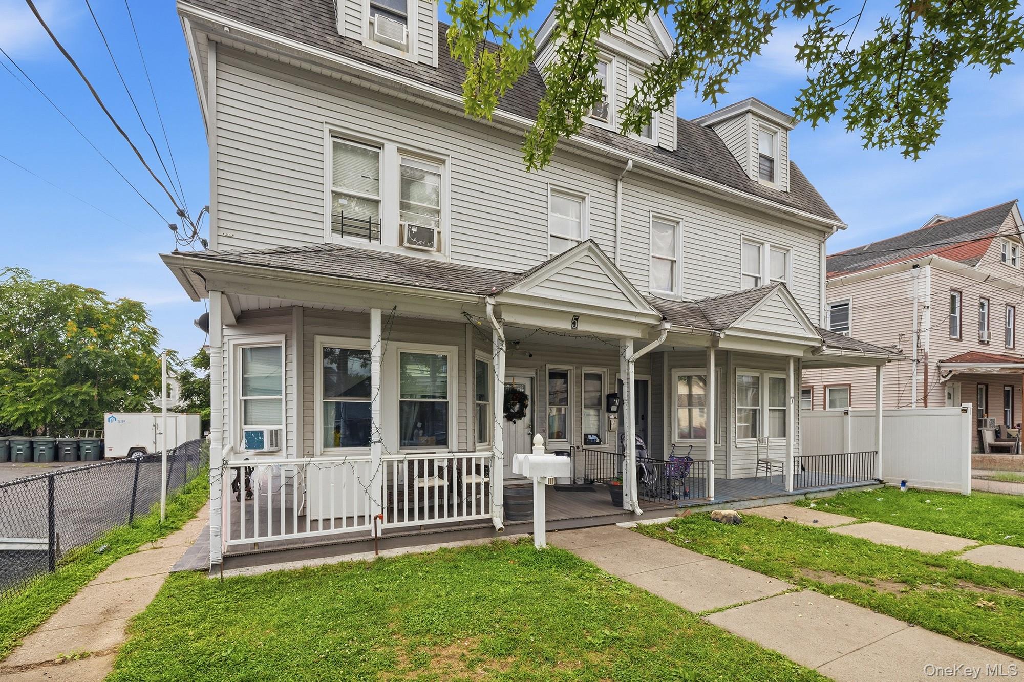 Location, Location, Location! Welcome to 5 Bush Avenue, Unit 2 in Port...