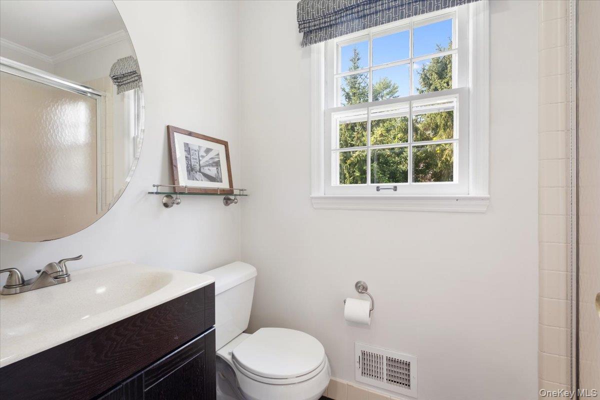 Photo 18 of this property