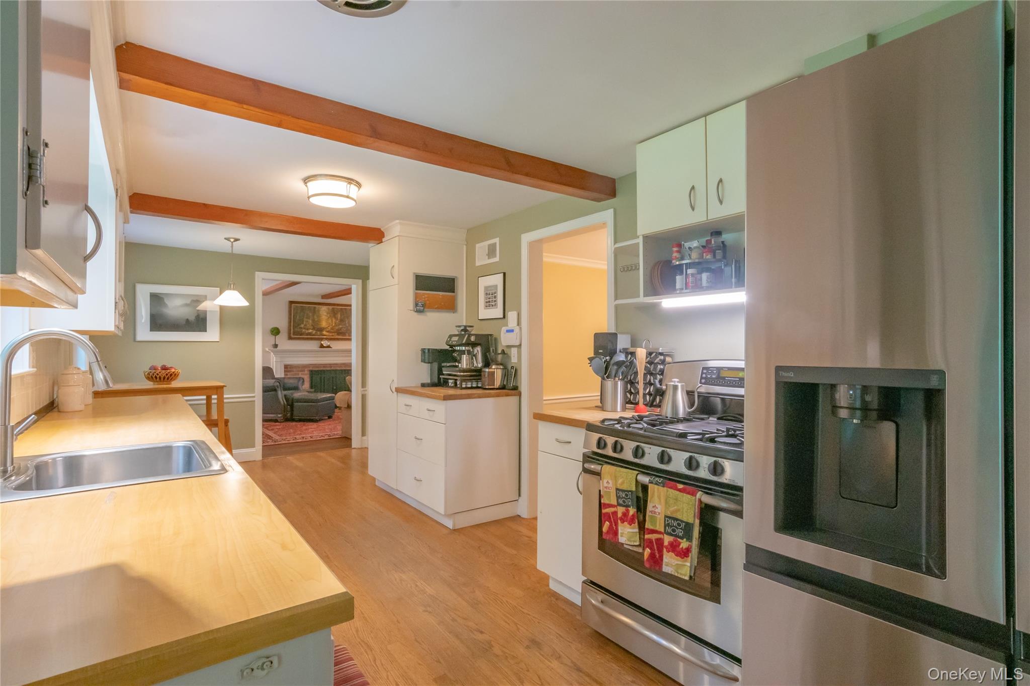 Photo 9 of this property