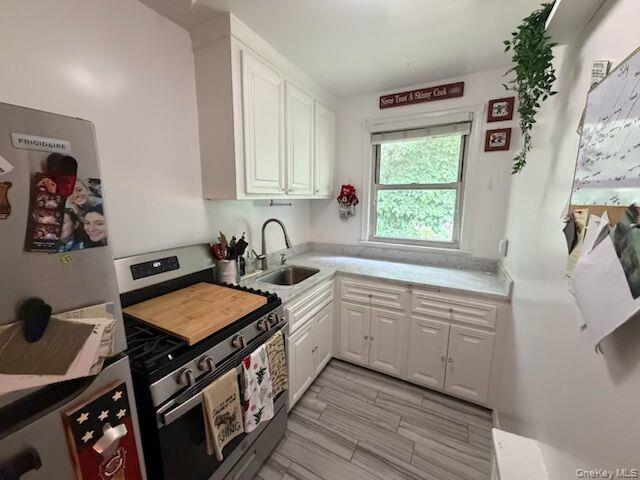 Photo 3 of this property