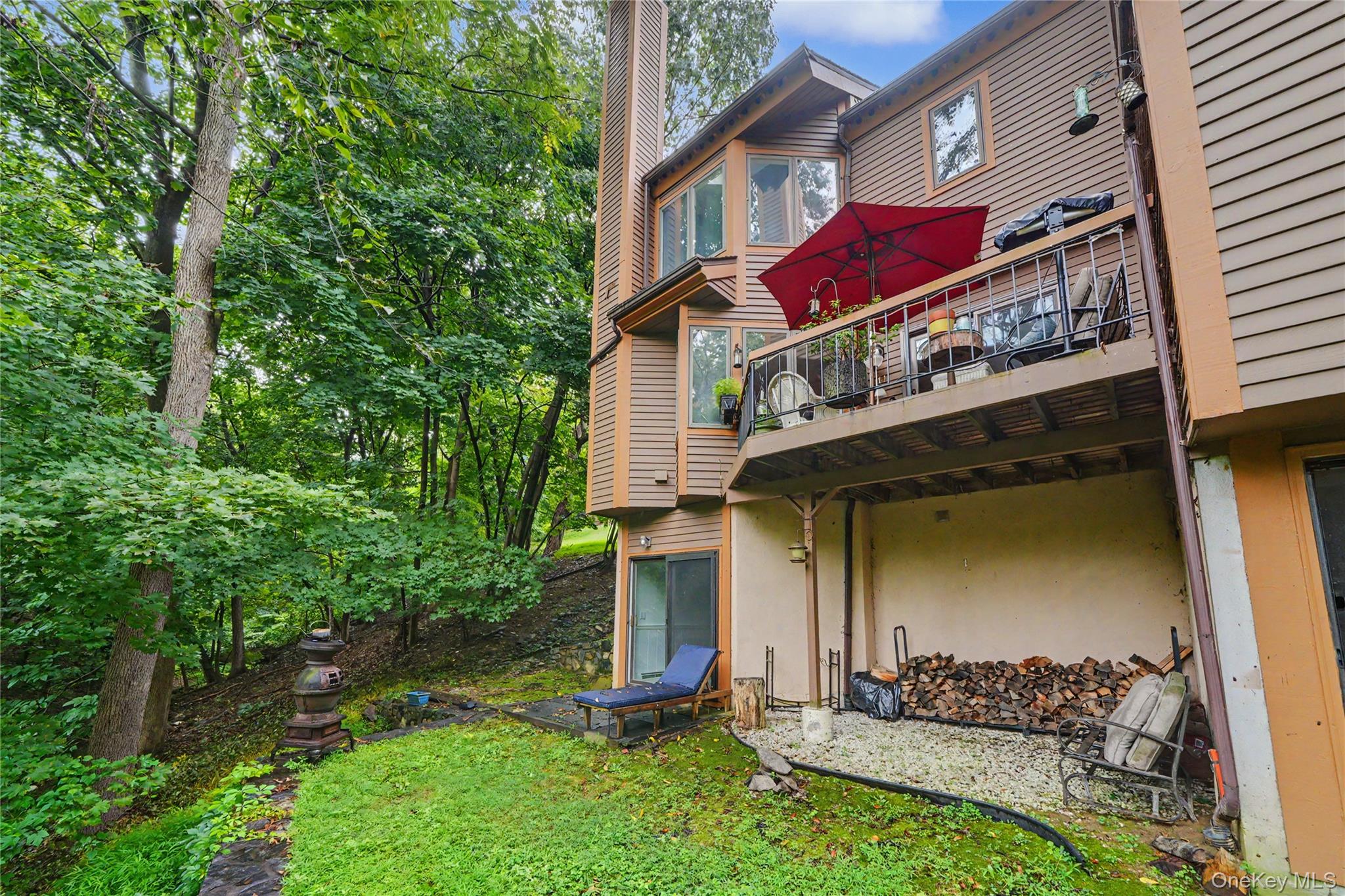 Photo 33 of this property