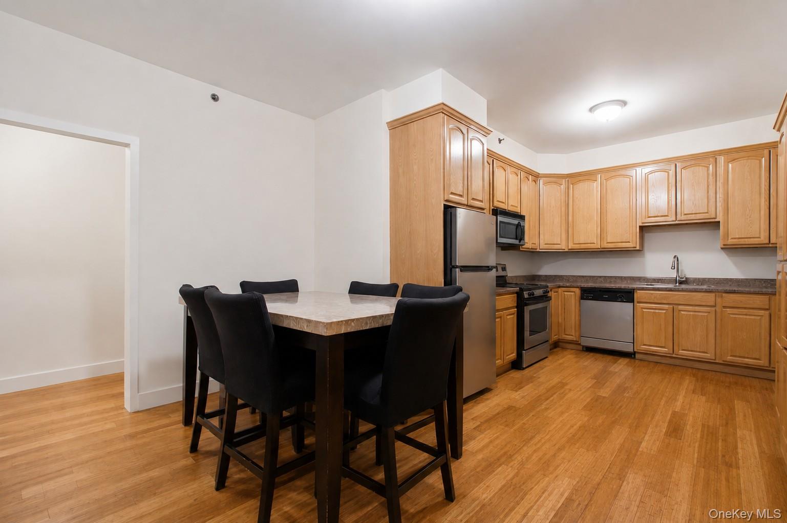 Photo 6 of this property