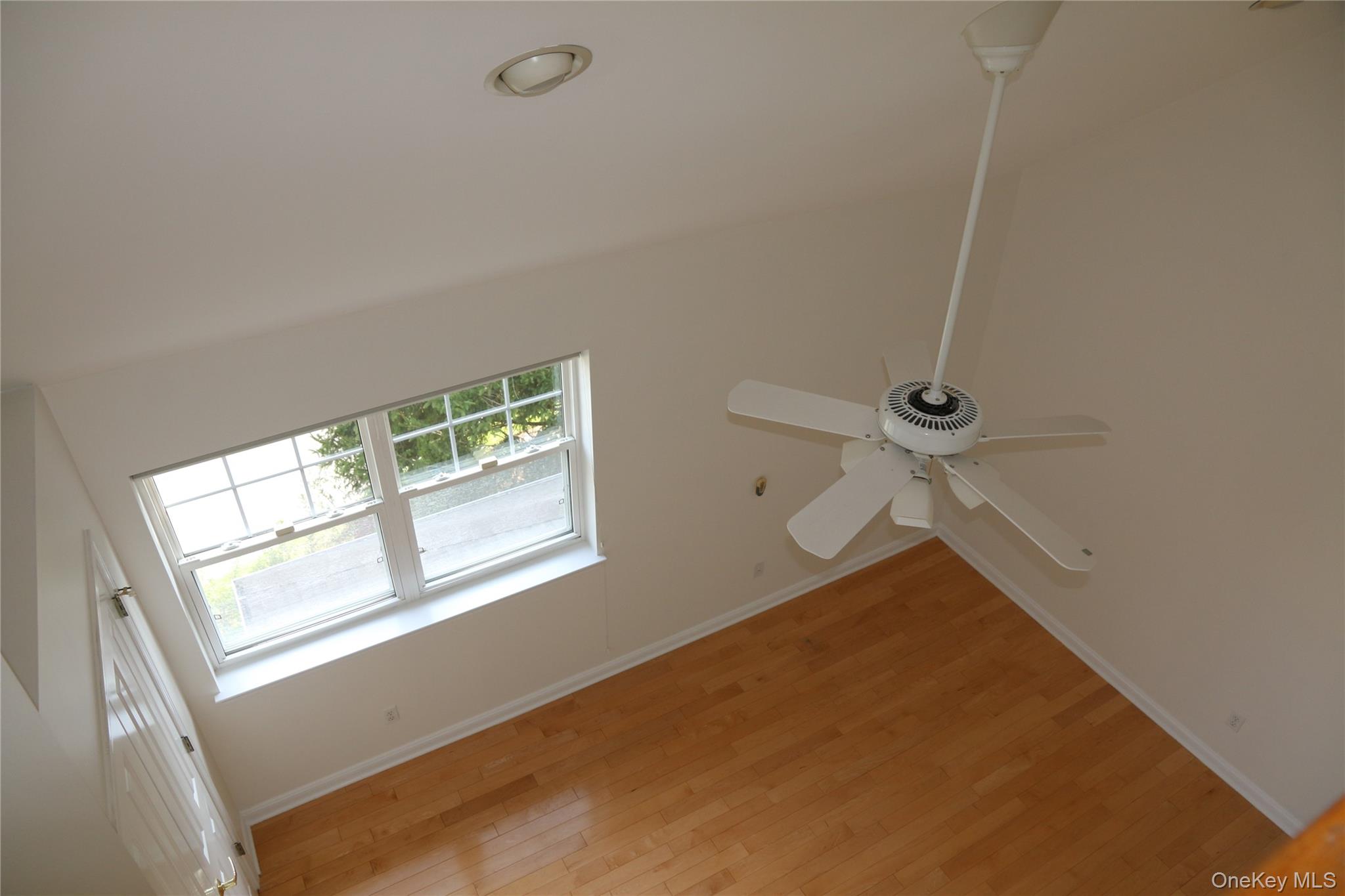 Photo 10 of this property