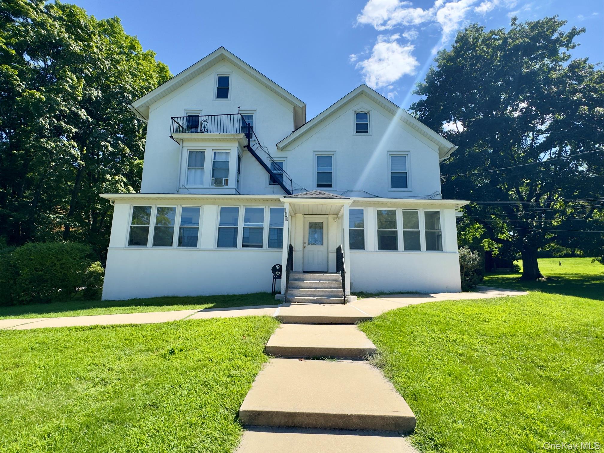 Charming and newly renovated 2 bedroom, 1 bathroom second-floor unit a...