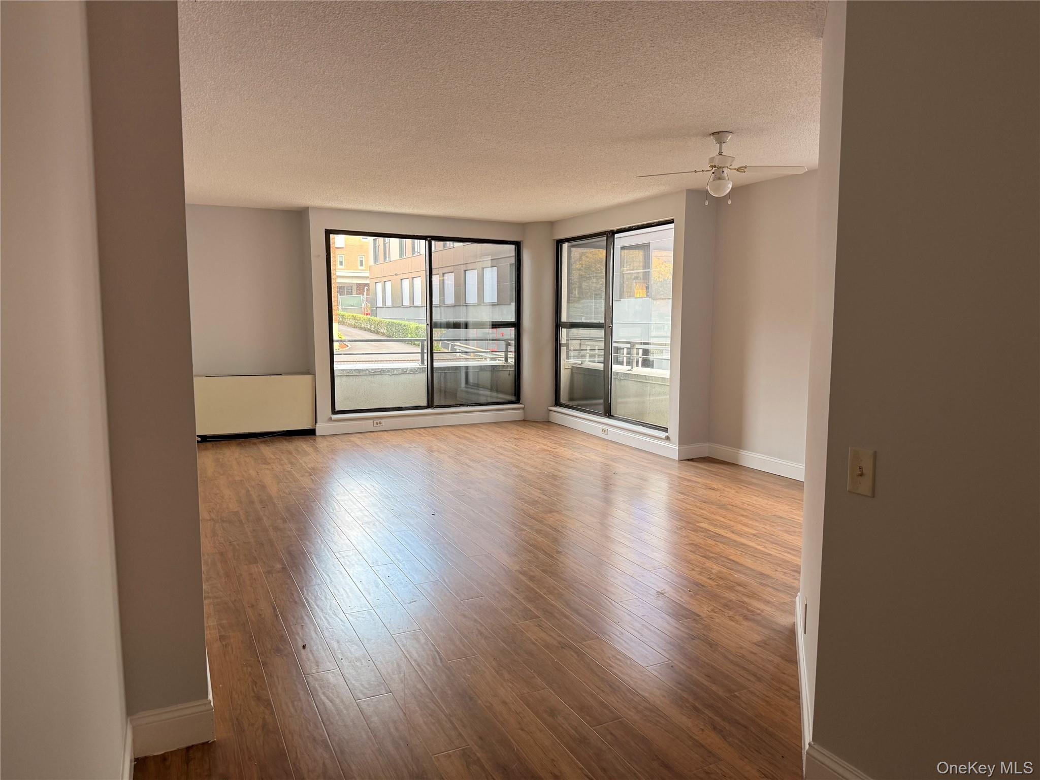 Photo 4 of this property